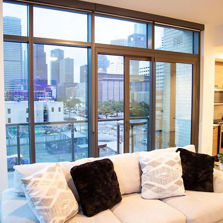 Cozy Home Toyota Center Houston Eksteriør bilde