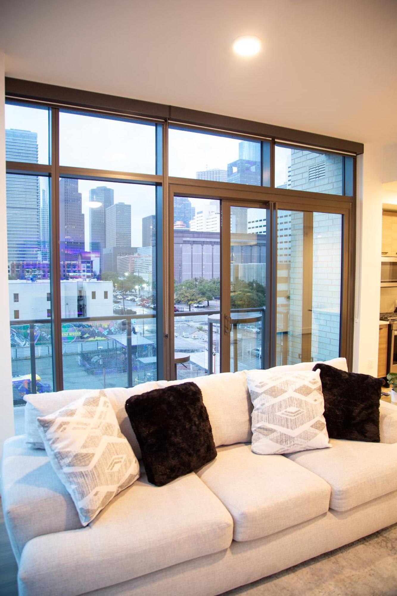 Cozy Home Toyota Center Houston Eksteriør bilde